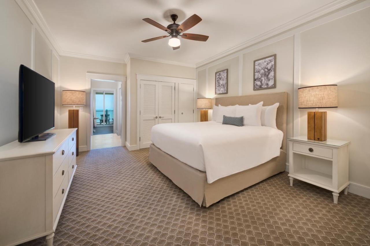 Deluxe King Suite at Jekyll Ocean Club