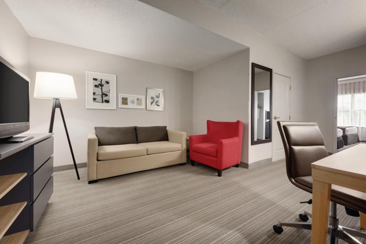 Queen Suite with Two Queen Beds - Non-Smoking, Non-Pet Friendly at Country Inn & Suites by Radisson, Coralville, IA