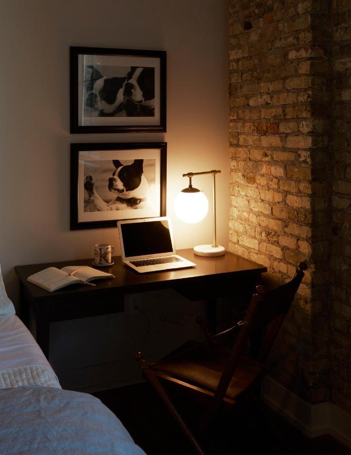 King Suite (Suite 5) at Kinn Guesthouse Bay View
