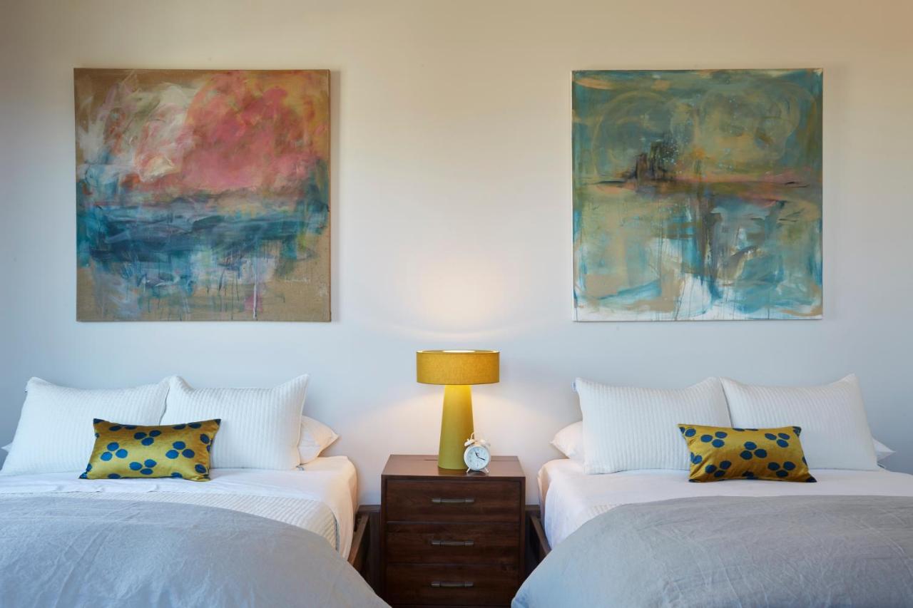 Queen Suite (Suite 7) at Kinn Guesthouse Bay View