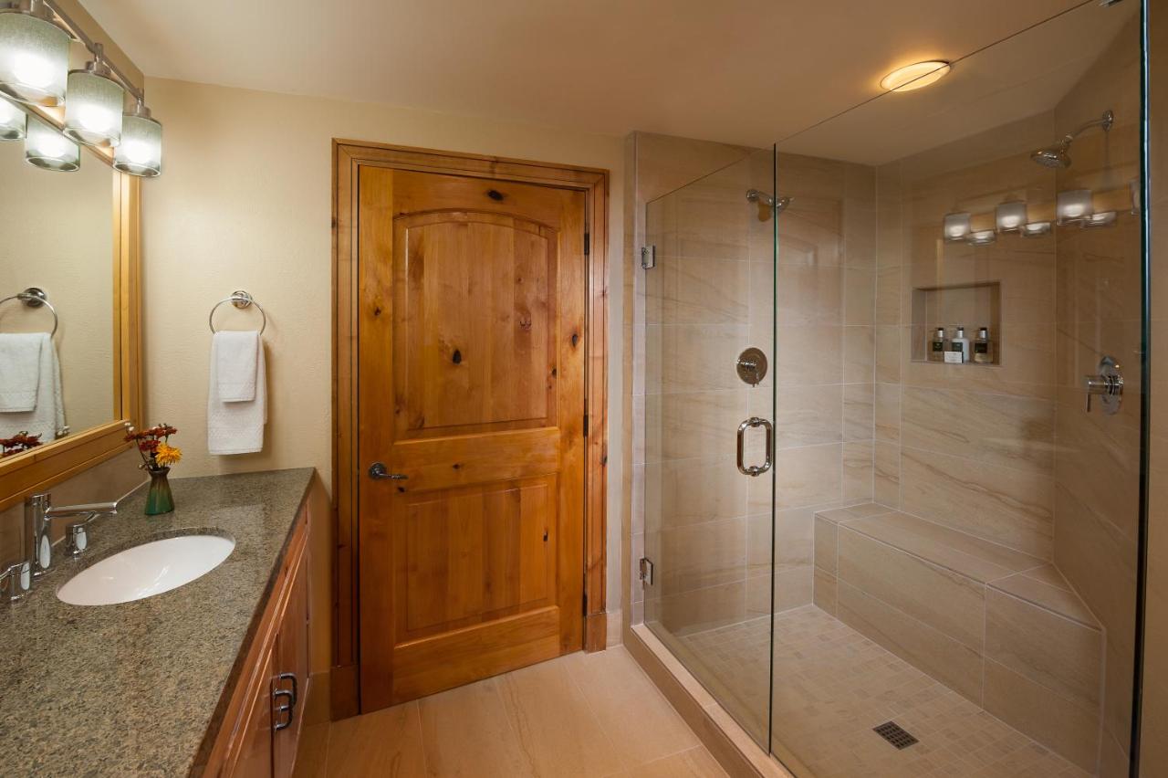 Two-Bedroom Deluxe at Grand Summit Hotel - Canyons Village, a RockResort