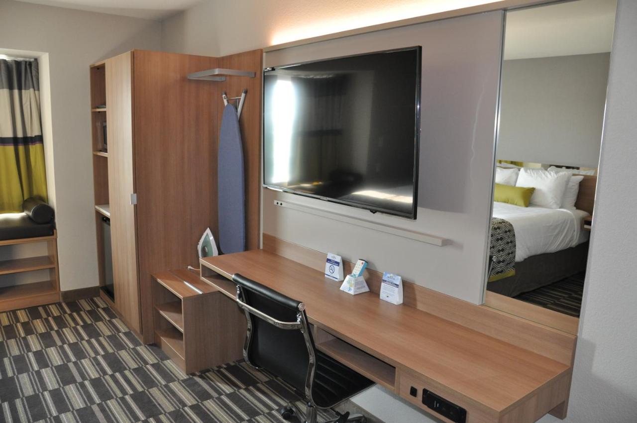Business Queen Room at Microtel Inn & Suites by Wyndham Lubbock
