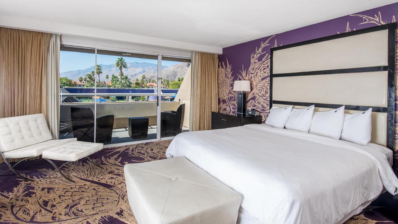 Premium King Room with Mountain View at Hotel Zoso