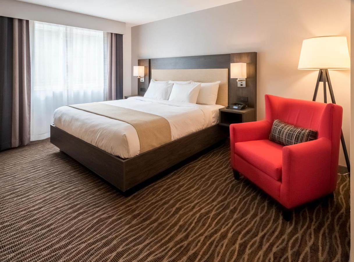 King Room - Non-Smoking at Country Inn & Suites by Radisson, Rochester-Pittsford/Brighton, NY