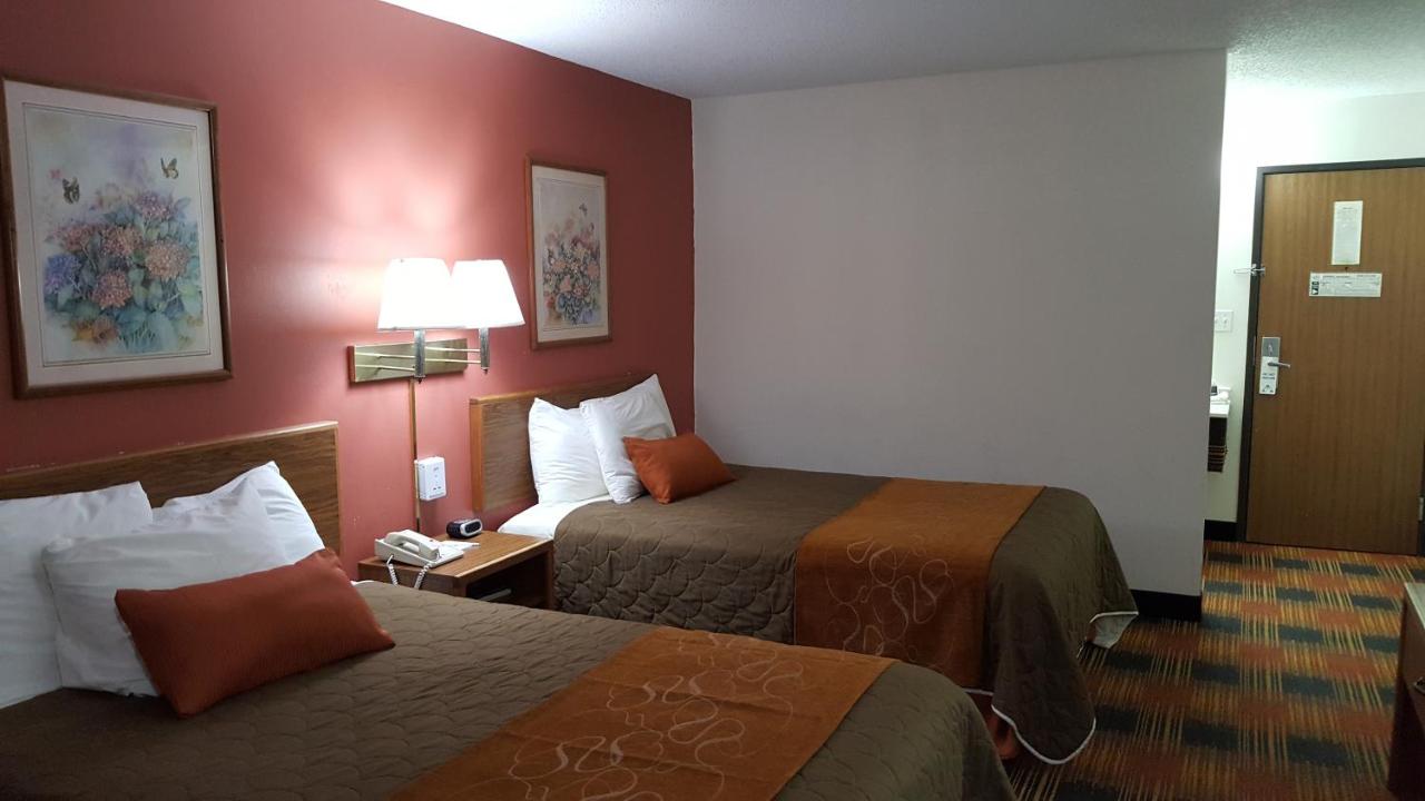 Double Room with Two Double Beds - Smoking at Americas Best Value Inn & Suites Nevada