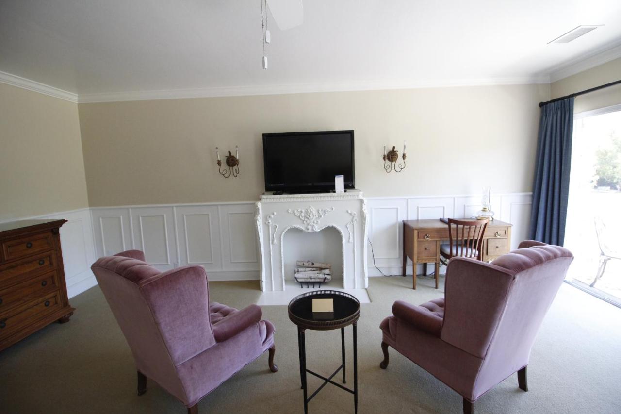 King Suite at The Rigdon House