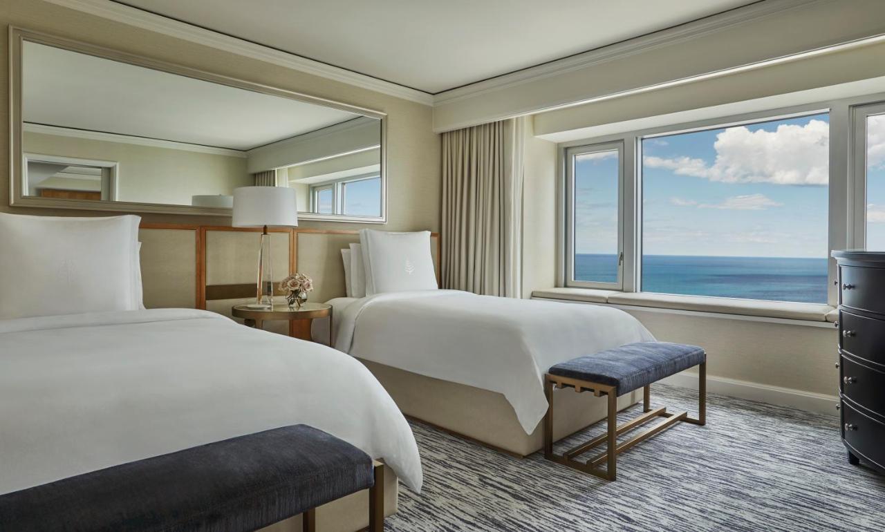 Executive Double Suite with Two Double Beds - Lake View at Four Seasons Hotel Chicago