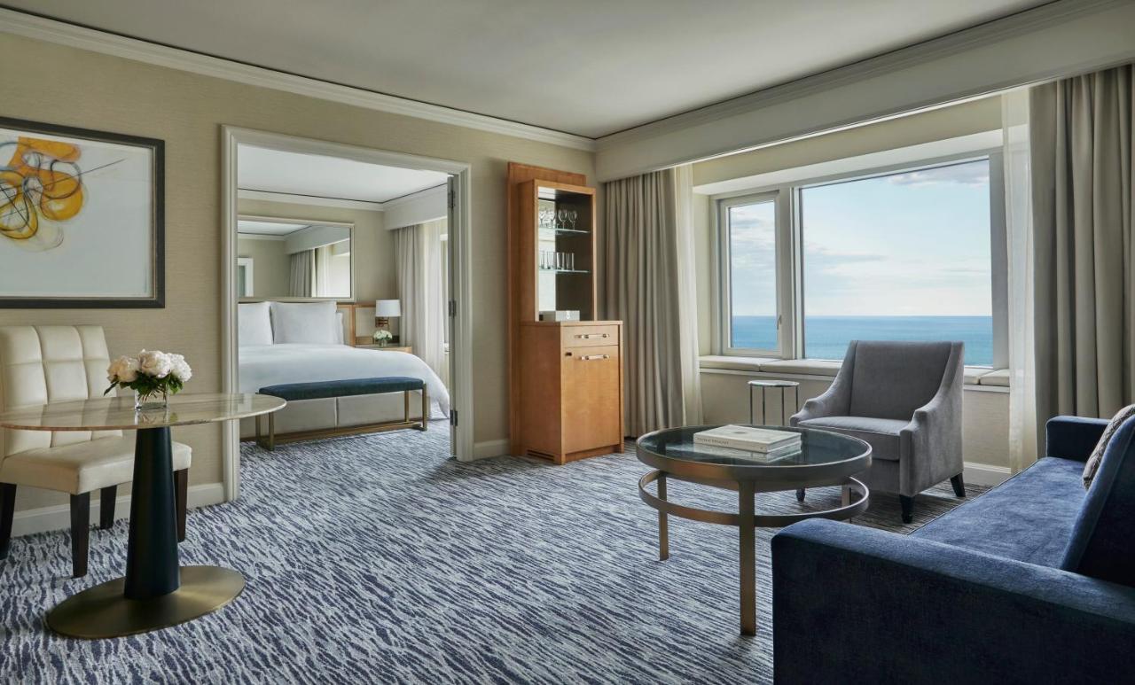 Executive King Suite with Lake View at Four Seasons Hotel Chicago
