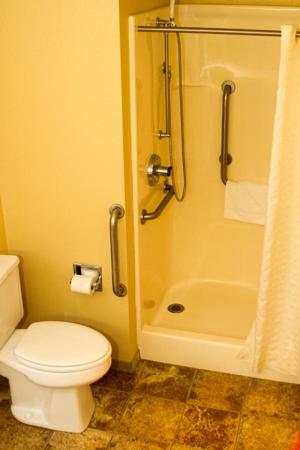 Double Room - Disability Access at Cottonwood Inn