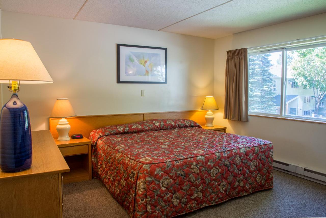 One-Bedroom Apartment at Smuggler's Notch Resort by Resort Stay