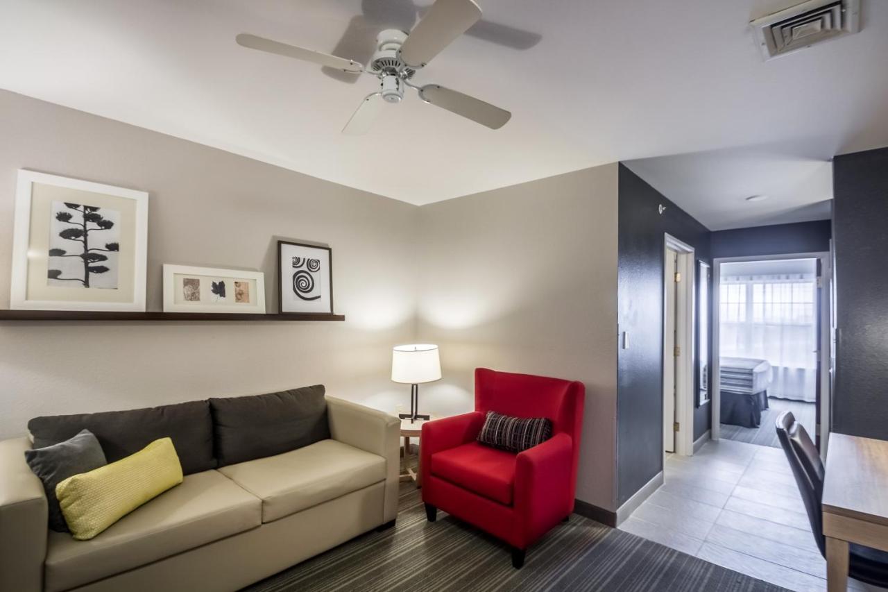 King Suite - Disability Access at Country Inn & Suites by Radisson, Fond du Lac, WI