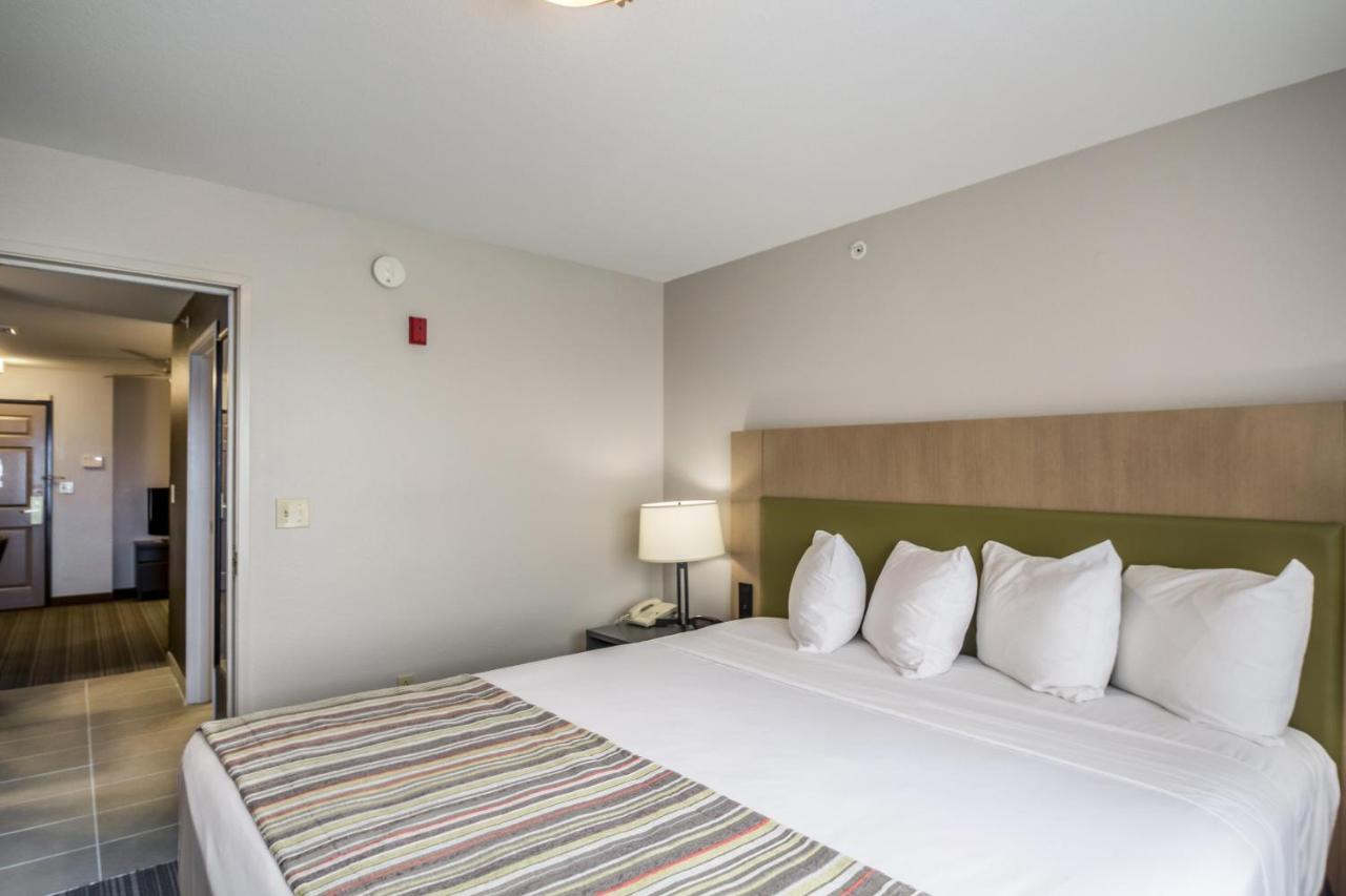 King Suite - Disability Access at Country Inn & Suites by Radisson, Fond du Lac, WI