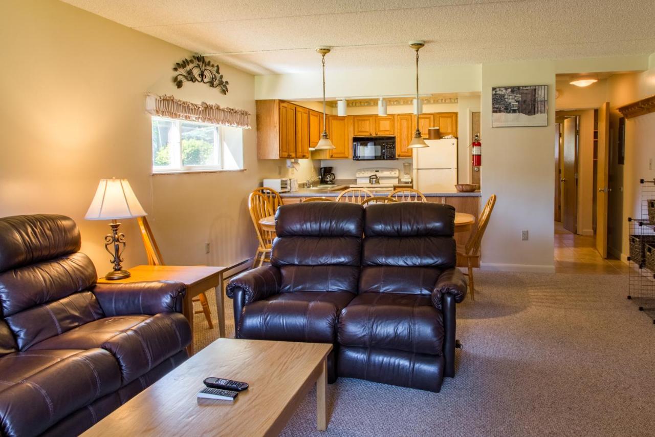 Two-Bedroom Apartment at Smuggler's Notch Resort by Resort Stay