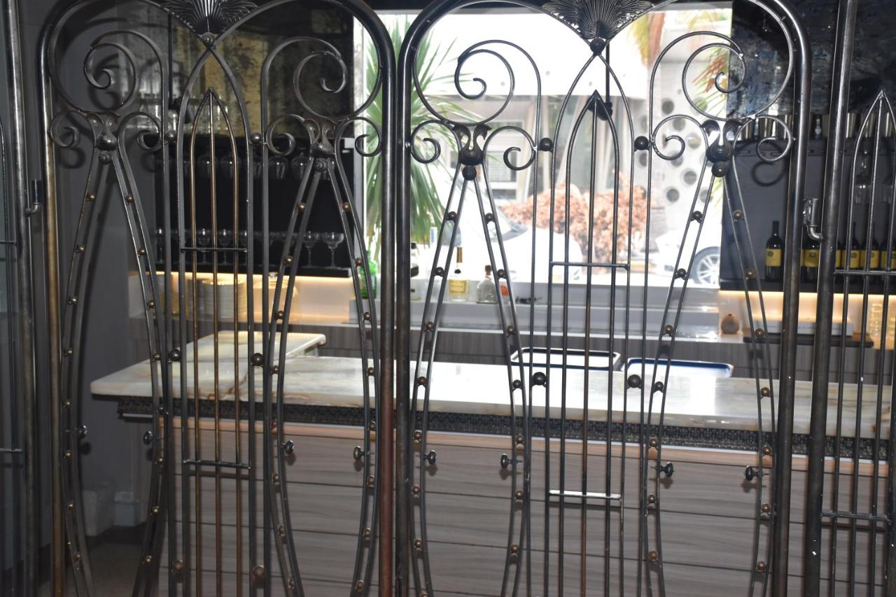 | South Beach Plaza Villas