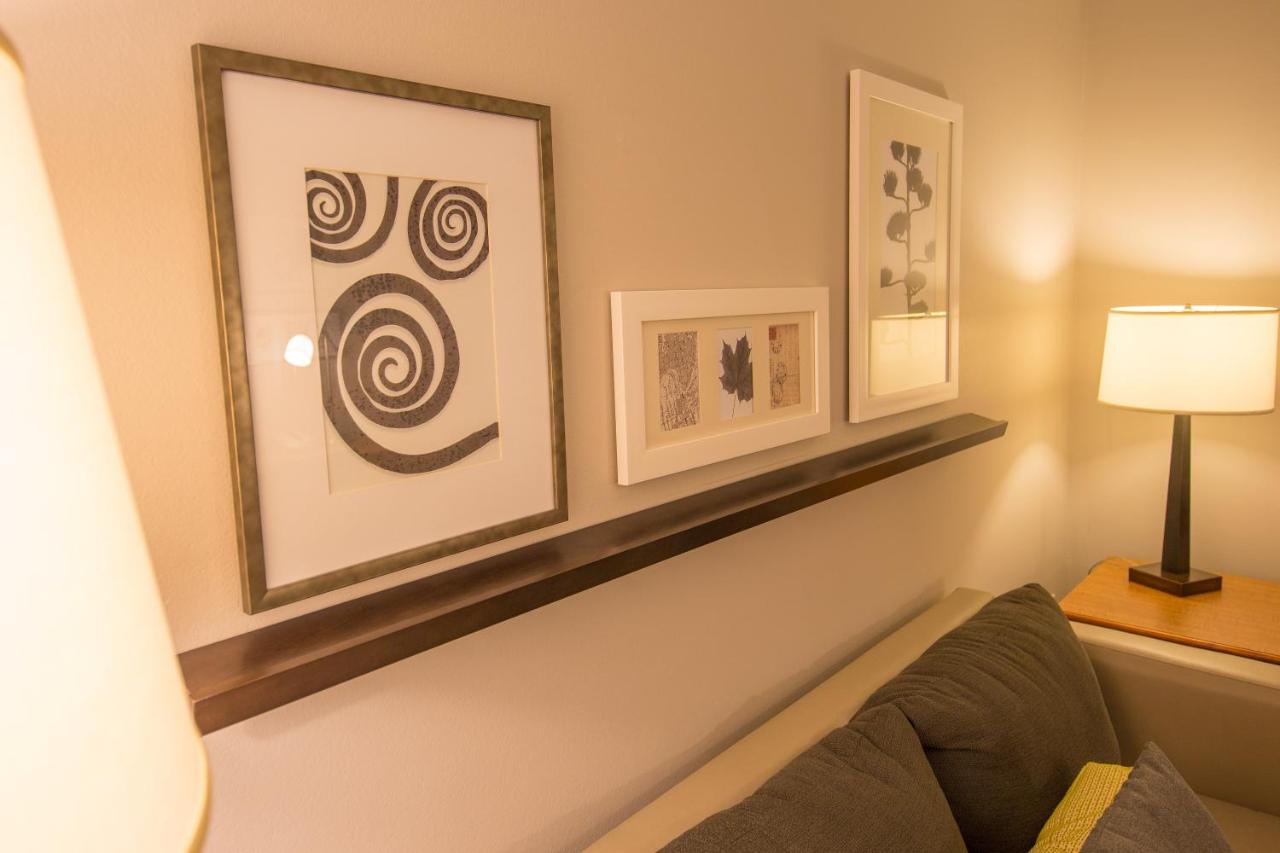 One-Bedroom King Suite - Non-Smoking at Country Inn & Suites by Radisson, Portage, IN