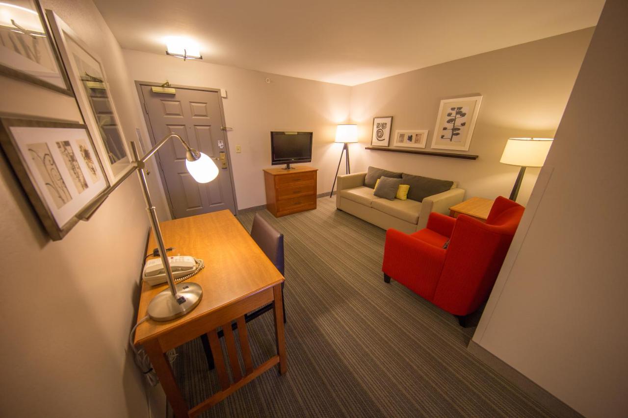 One-Bedroom King Suite - Non-Smoking at Country Inn & Suites by Radisson, Portage, IN