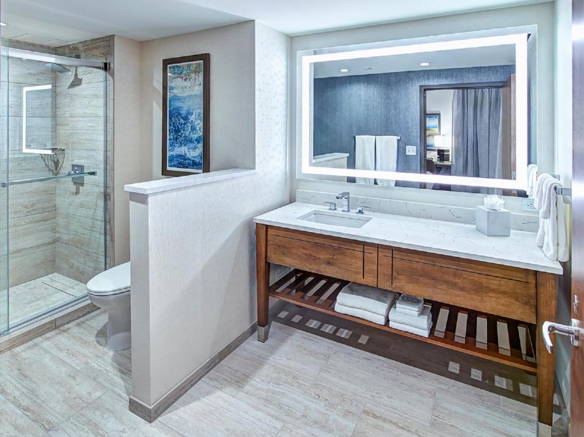 Executive Queen Room with Two Queen Beds at Mystic Lake Casino Hotel