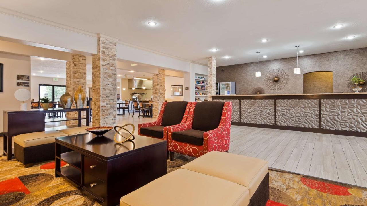  | Best Western Plus Eagleridge Inn & Suites