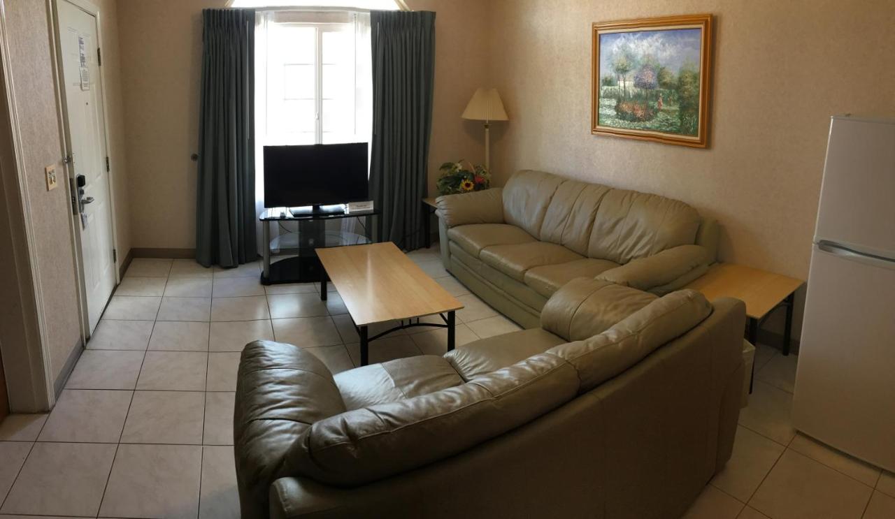 Two-Bedroom Suite at Garden Inn and Suites