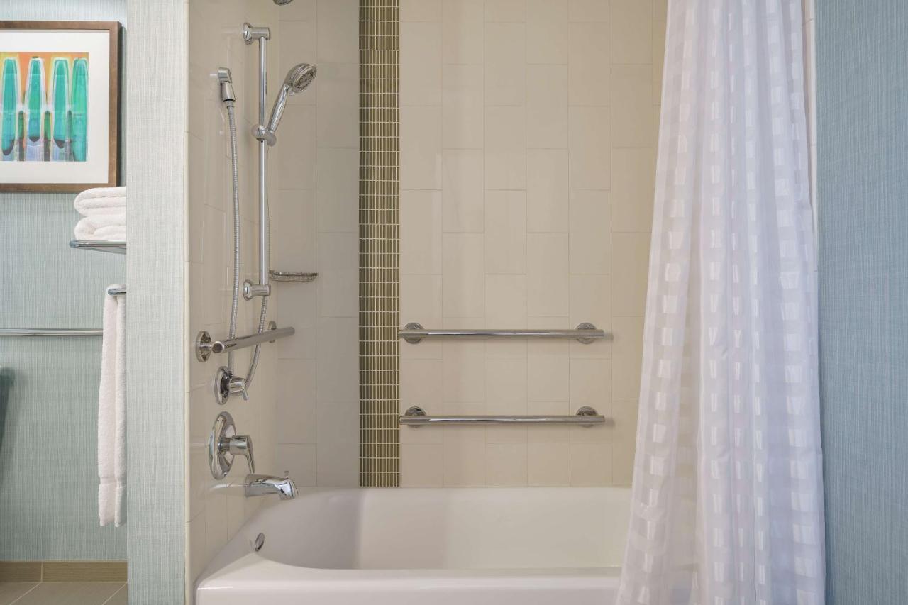 King Room at Hyatt Place Houston/Galleria