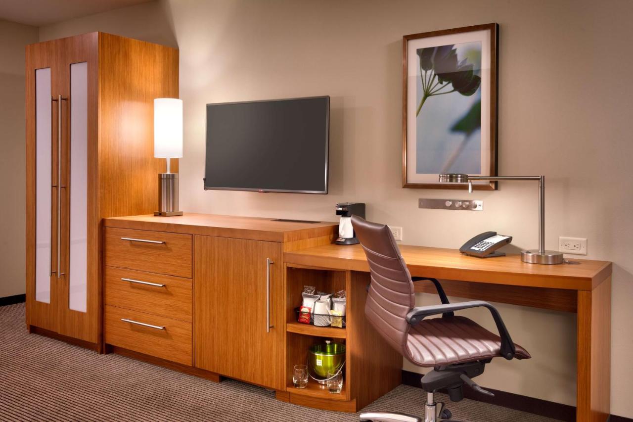 Deluxe King Room at Hyatt Place Salt Lake City/Lehi