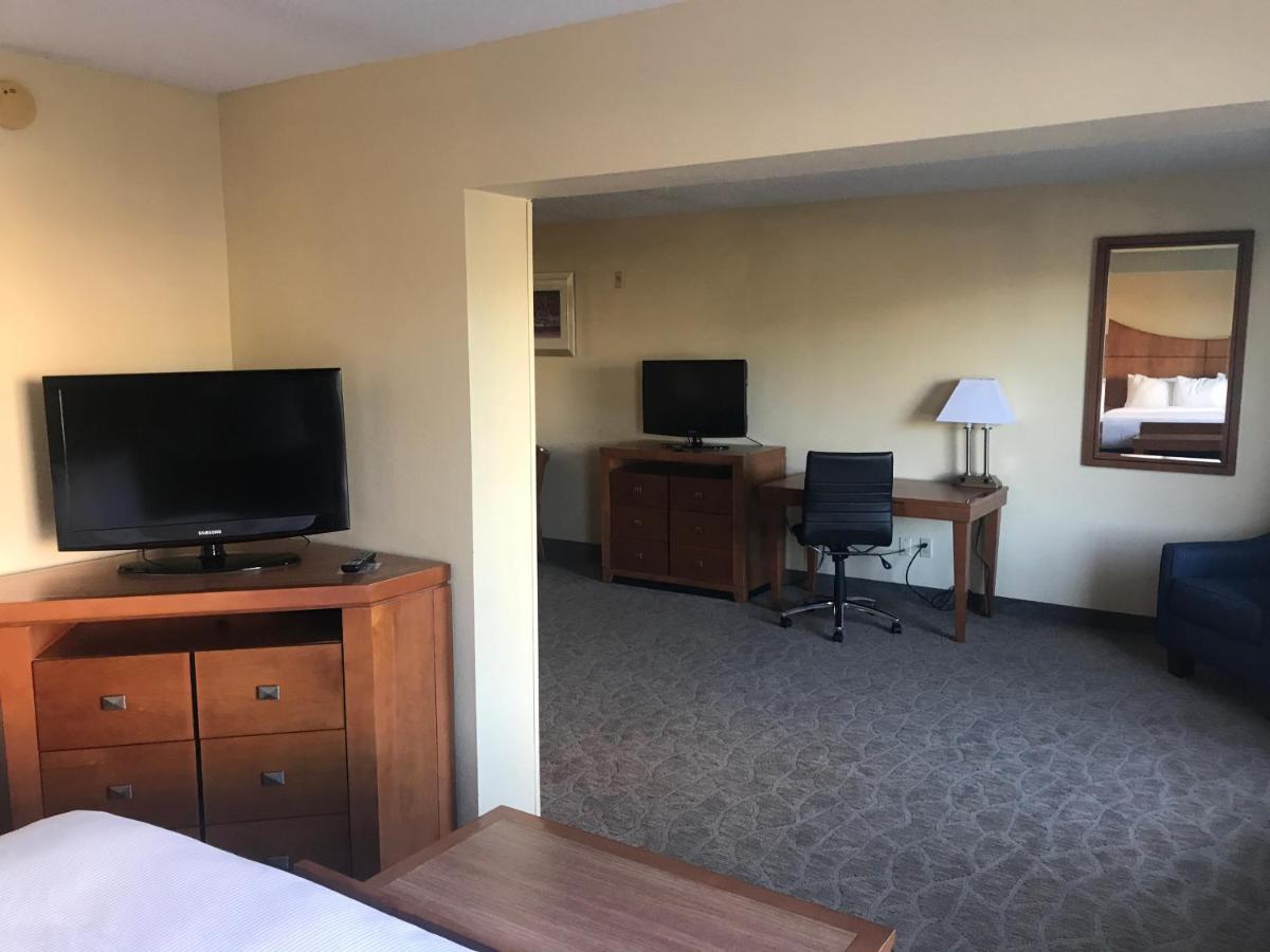 King Studio Suite - Non-Smoking at Wingate by Wyndham Convention Ctr Closest Universal Orlando