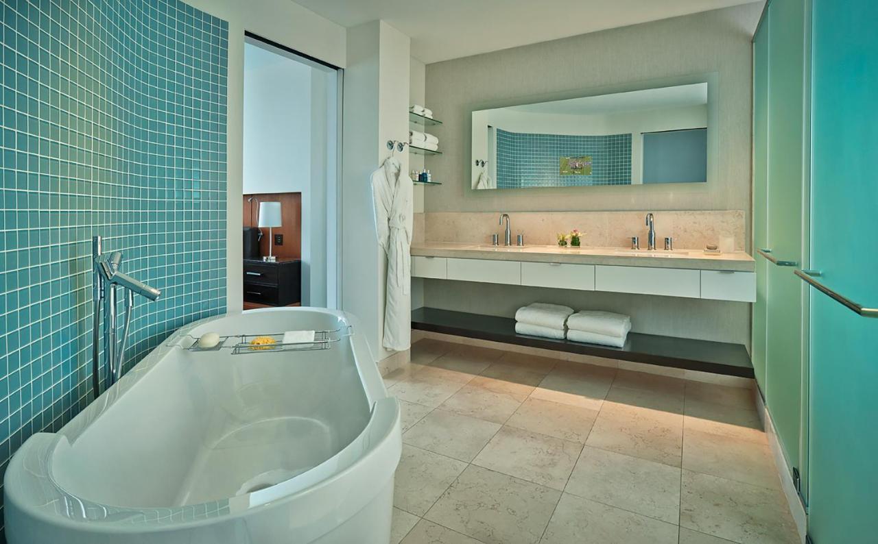 Suite at Hotel Arista