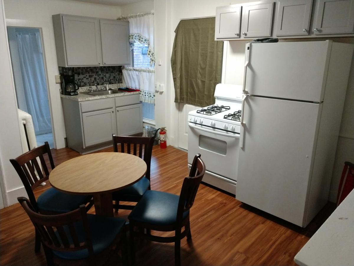 Two-Bedroom Apartment at Hotel Wayne