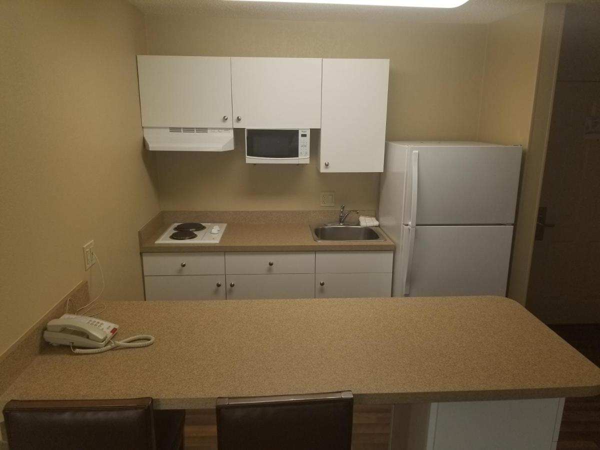 Deluxe Studio with 2 Queen Beds - Non-Smoking at Extended Stay America Premier Suites - Miami - Airport - Miami Springs