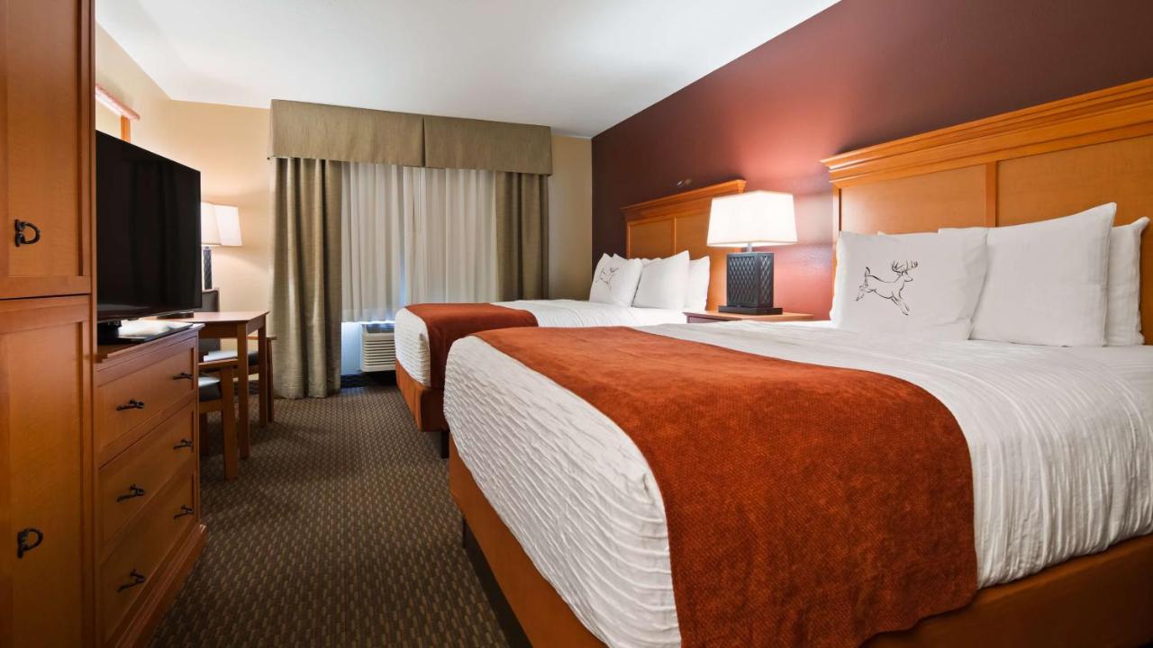 Queen Room with Two Queen Beds at Best Western Plus Deer Park Hotel & Suites