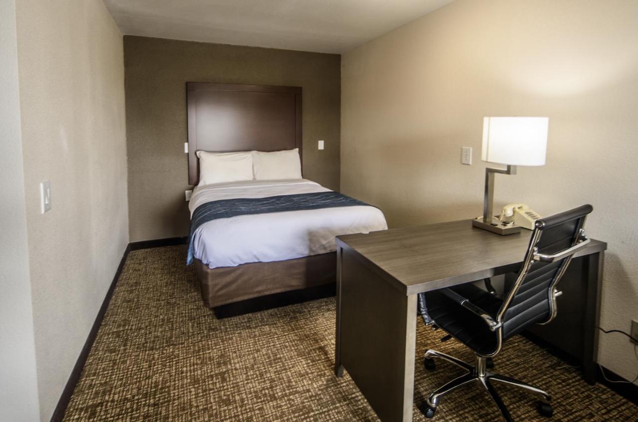 King Suite at Richland Inn Lawrenceburg