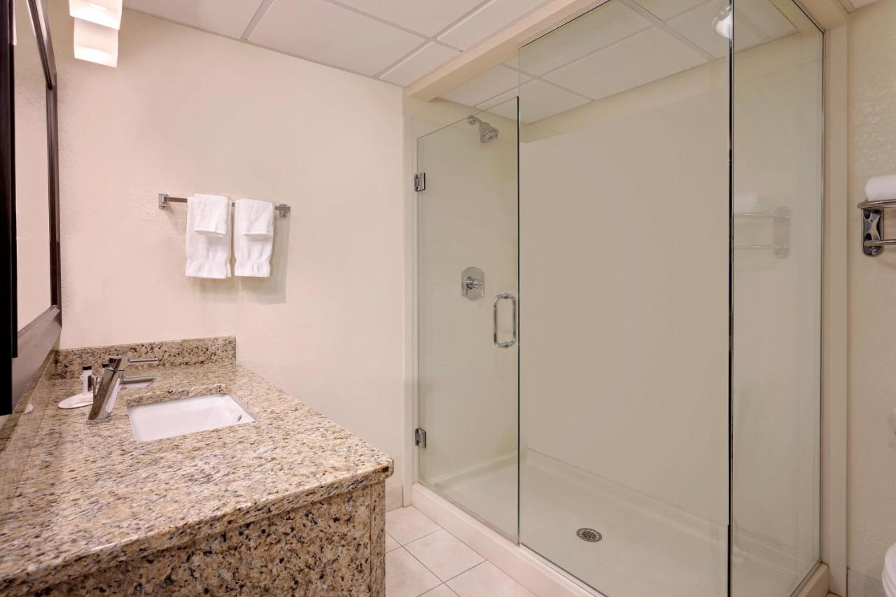 One-Bedroom King Suite - Non-Smoking at Baymont by Wyndham Owatonna