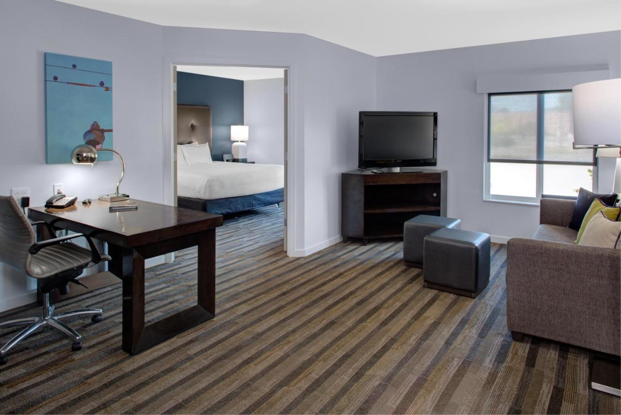 One-Bedroom King Suite at HYATT house Raleigh Durham Airport