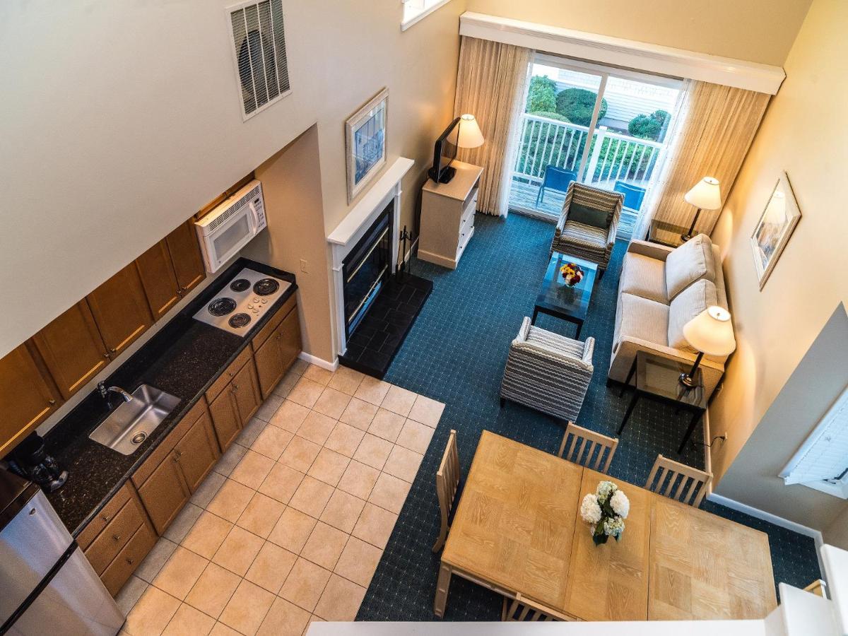 Lanai Suite with Loft at Water's Edge Resort & Spa