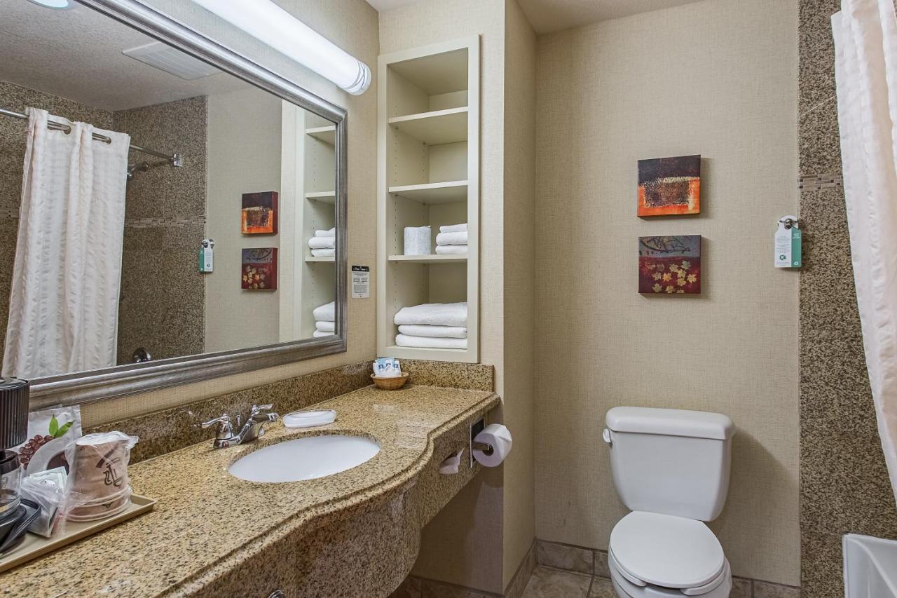 King Suite at Hotel Ruidoso - Midtown