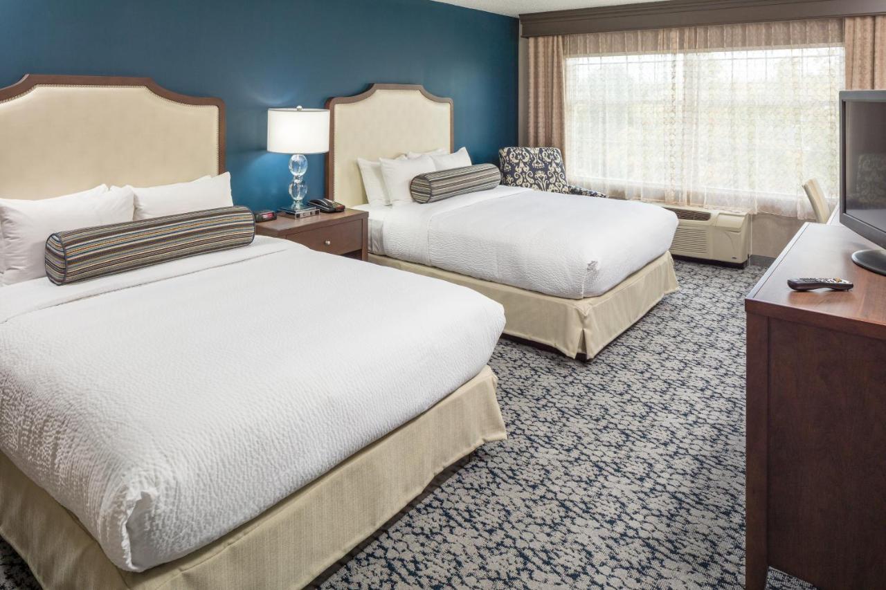 Queen Room with Two Queen Beds at Inn at Middletown