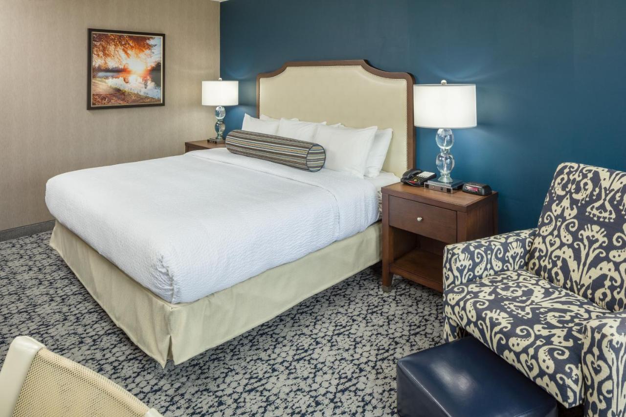 King Room at Inn at Middletown