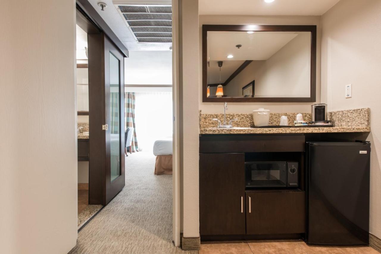 Deluxe Double Room at Vanllee Hotel and Suites