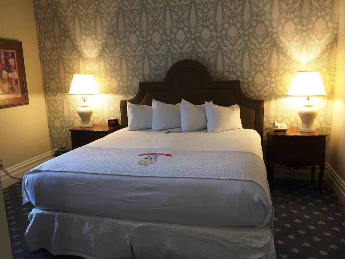 King Room at Hotel Perry