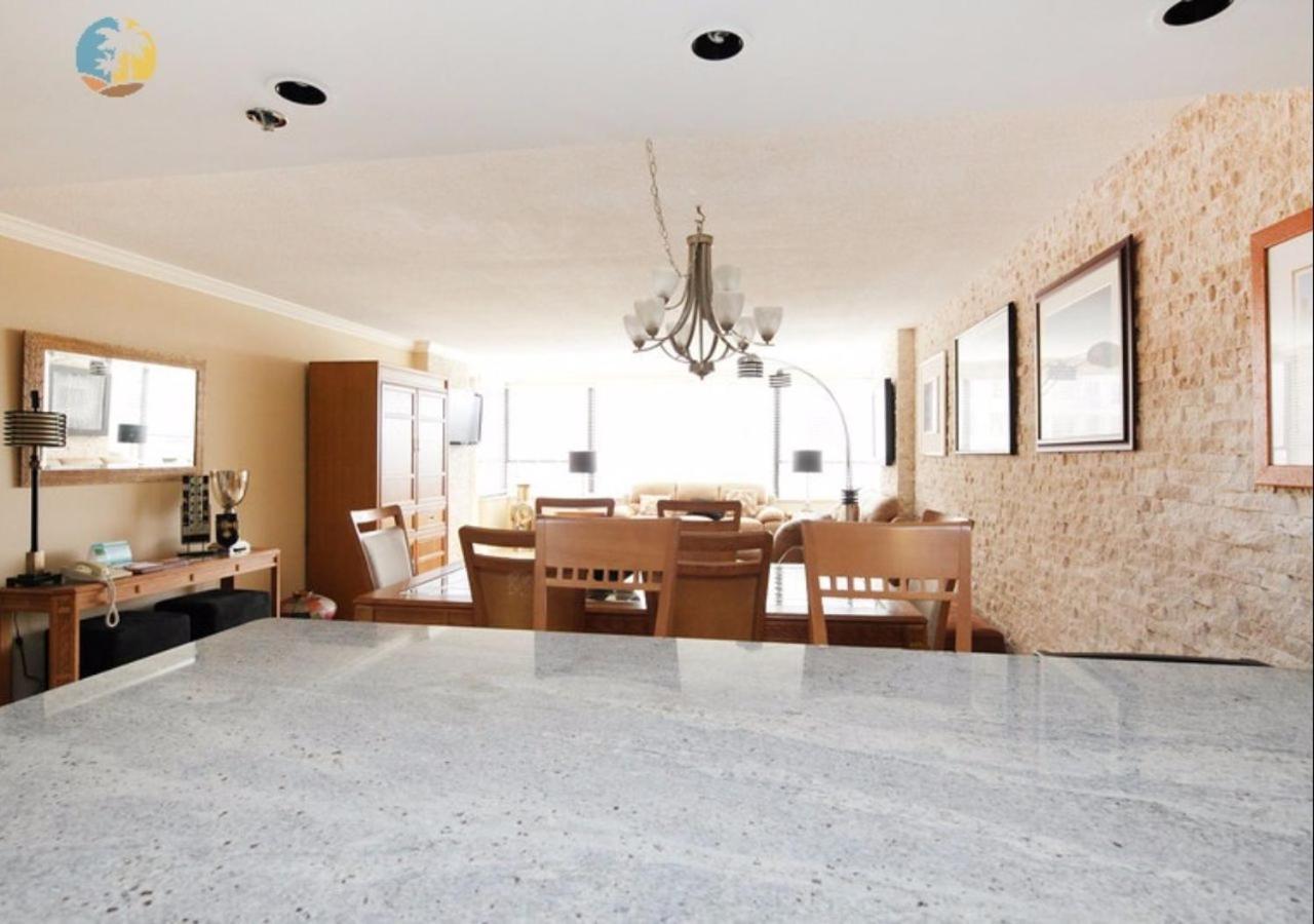 Luxury Beach Resort - HORA RENTALS