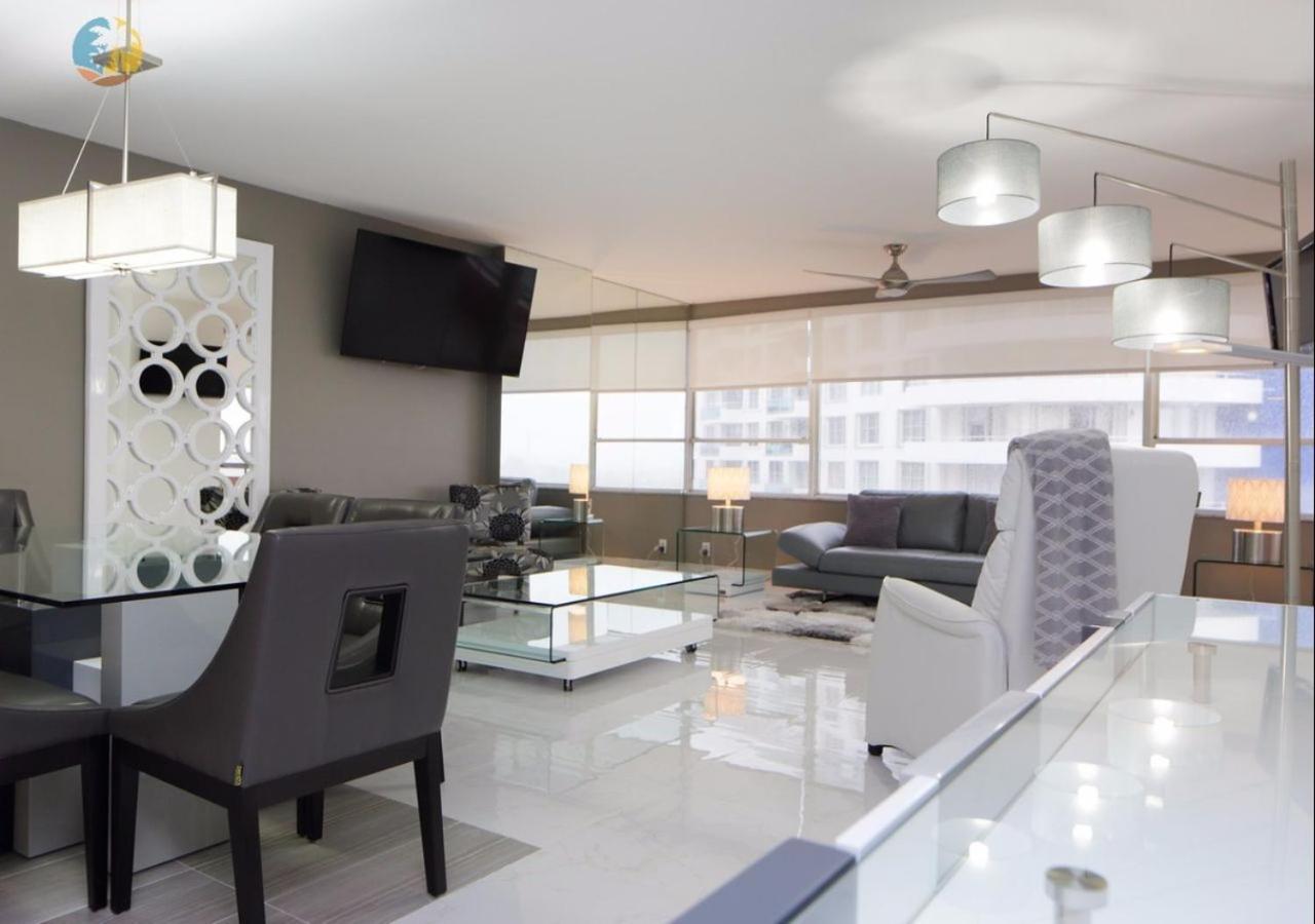 Luxury Beach Resort - HORA RENTALS