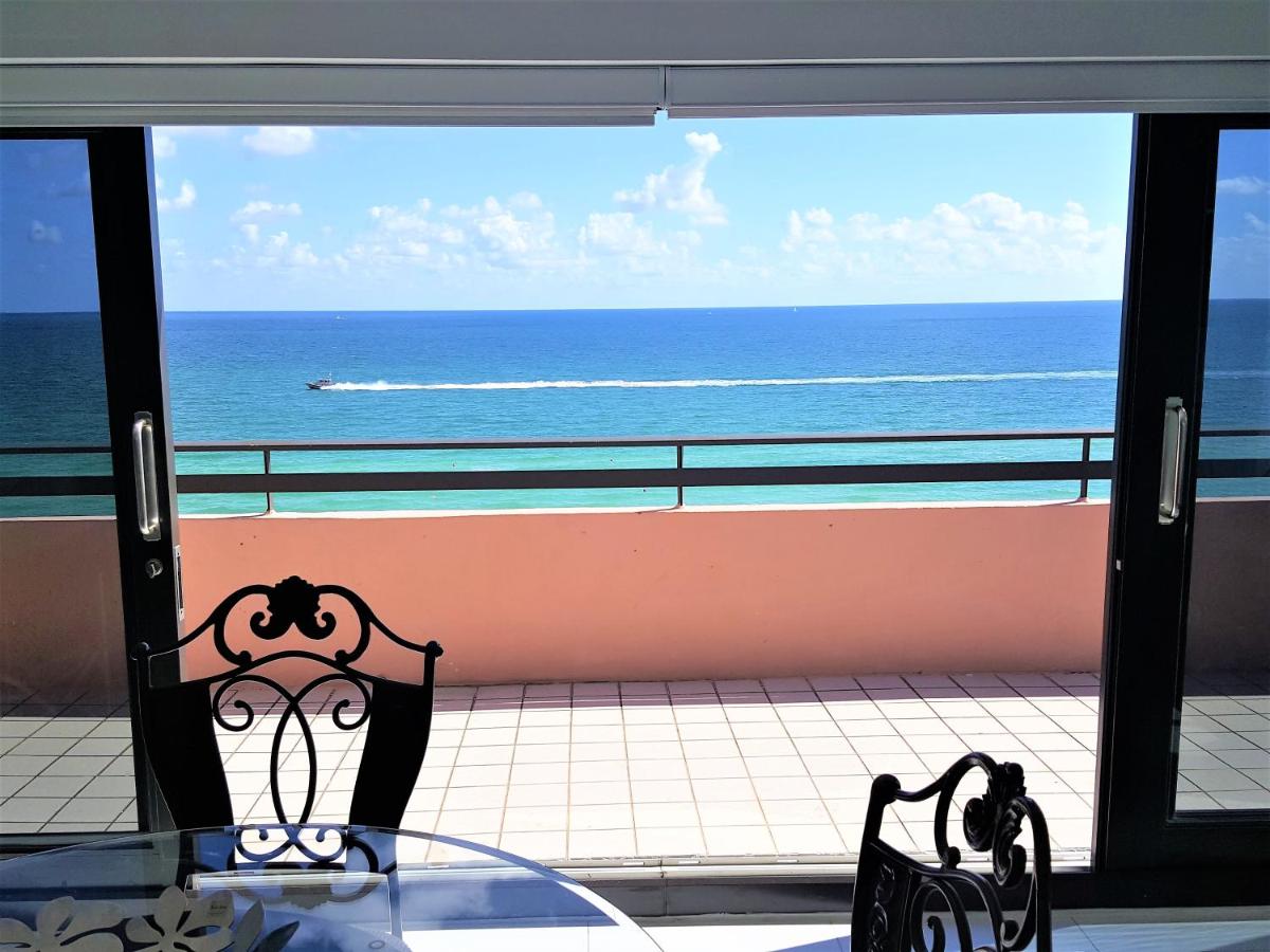 Two-Bedroom Apartment at Luxury Beach Resort - HORA RENTALS