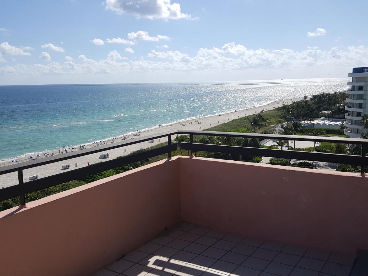 Two-Bedroom Apartment at Luxury Beach Resort - HORA RENTALS