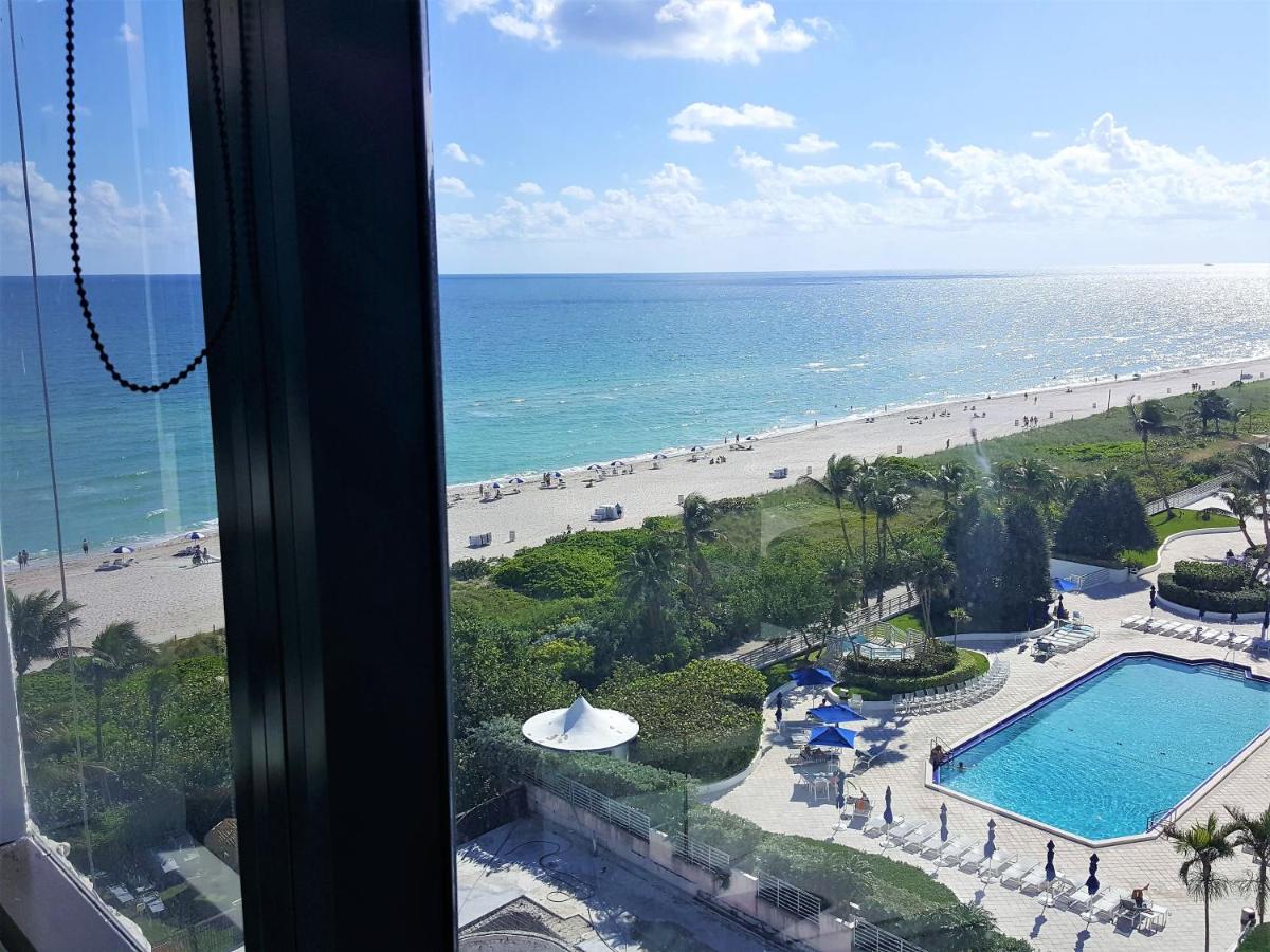 Two-Bedroom Apartment at Luxury Beach Resort - HORA RENTALS