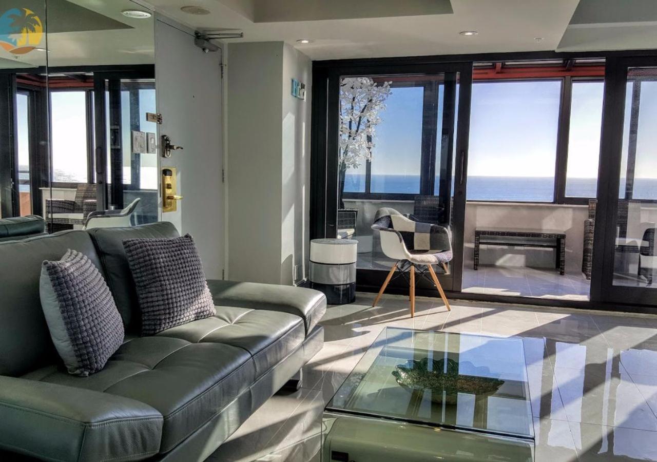 Luxury Beach Resort - HORA RENTALS