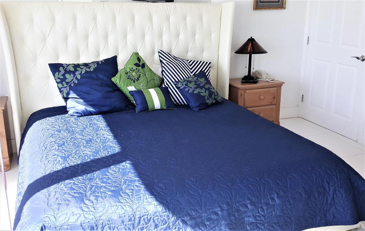Two-Bedroom Apartment at Luxury Beach Resort - HORA RENTALS