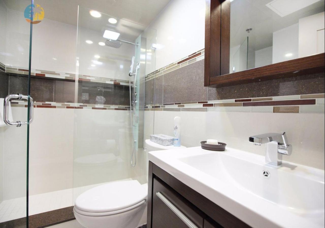 Luxury Beach Resort - HORA RENTALS