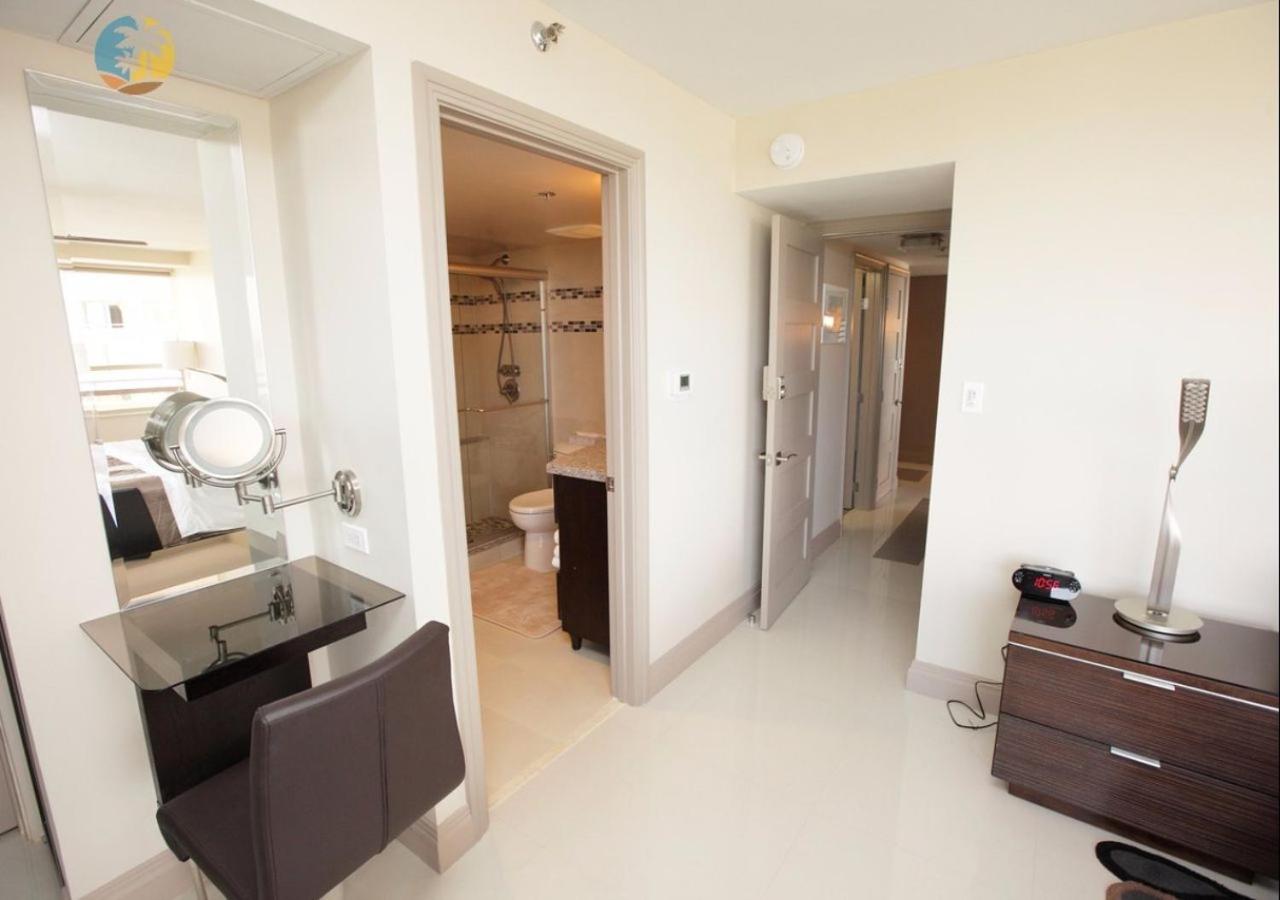 Luxury Beach Resort - HORA RENTALS