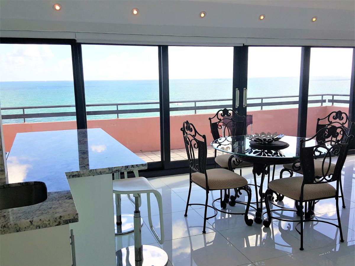 Luxury Beach Resort - HORA RENTALS