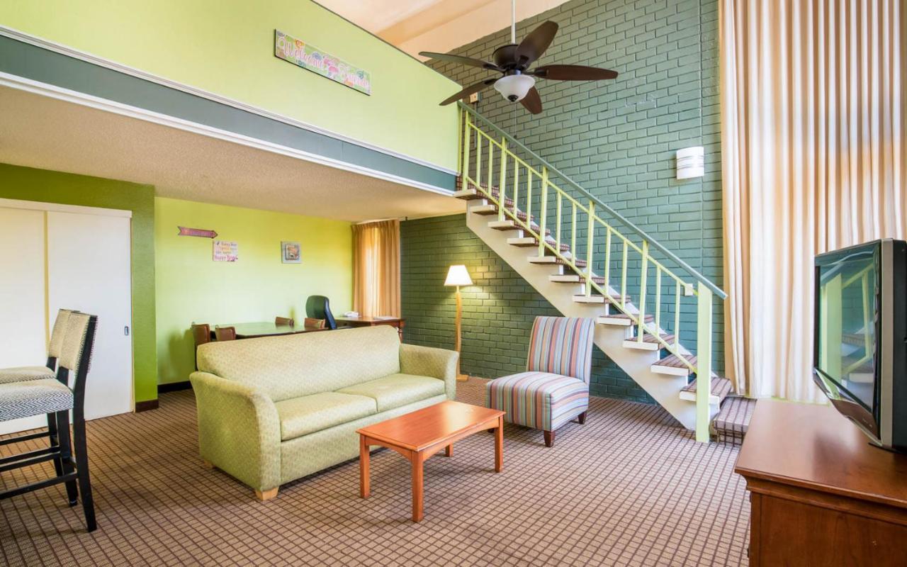 International Palms Oceanfront Resort Cocoa Beach
